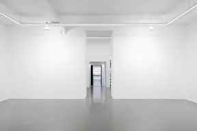 Bright Gallery in Le Marais - Image 10