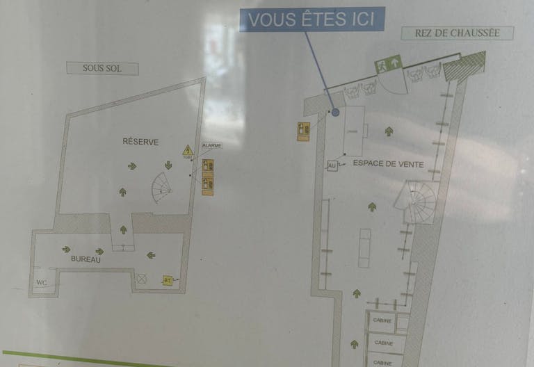 Flagship Avenue des Ternes - Image 4