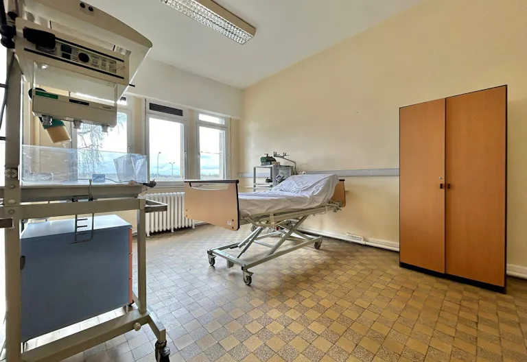 Décor/Lieu de tournage: Chambre Hôpital - Image 4