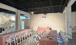 Loft-style event venue in West Town, Chicago - Image 19