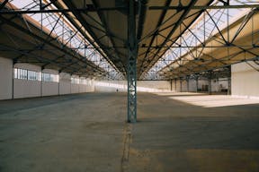 Local industriel de 2000m2 pour vos projets Cr�atifs - Image 5