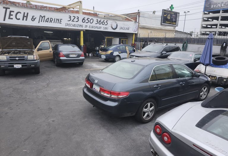 Auto Repair Shop In Hollywood - Image 2