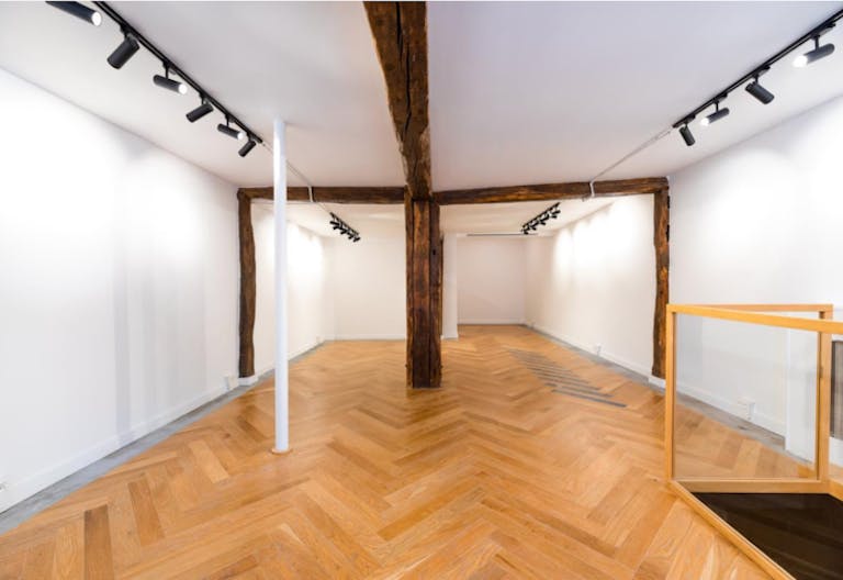 Boutique Ephémère - Pop up store 3 rue des blancs manteaux (Marais) - Image 3