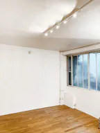 Elegant Space in Oberkampf - Image 7
