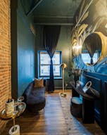 Upscale Loft on 5th with Furnished Rooftop & Fireplace, Sound System, Custom Lighting, Kitchen & Staff Provided - Image 10