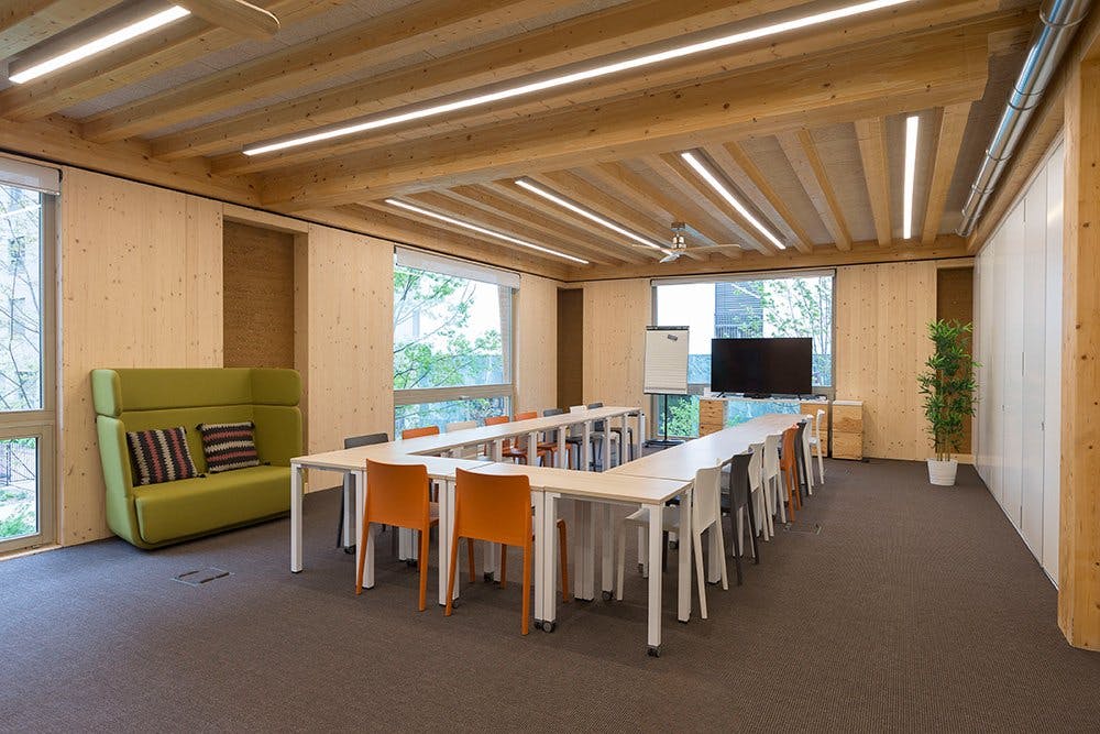 Versatile 75 sqm Event and Meeting Space in Lyon Confluence