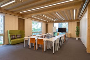Salle de 75m2 - Image 3