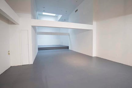 Two-Story Penthouse Trendsetter Showroom SoHo - Image 0