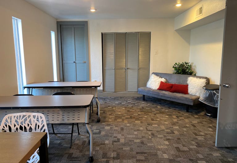 Education Room - Image 0