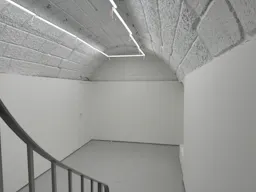 Parfait espace sur rue très passante pour show-room / pop-up pour fashion week / Perfect pop-up or show-room in Paris on street - Paris Marais centre - Image 6