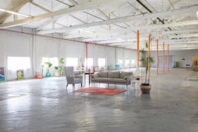 Huge Minimalist Warehouse Loft - Image 0