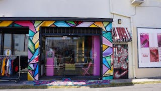 Beautiful boutique space in the heart of the Fairfax District - Image 0