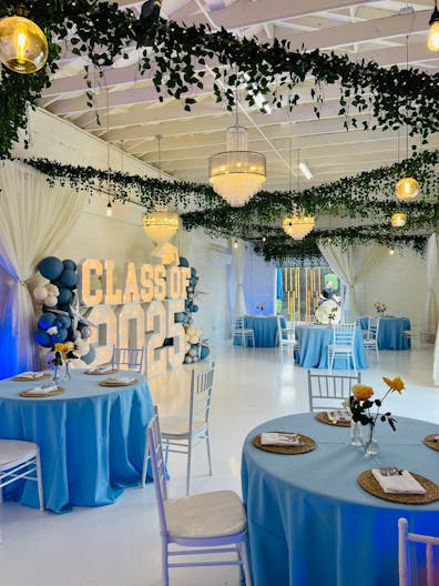 Beautiful Indoor and Outdoor Versatile Event Venue - Image 3