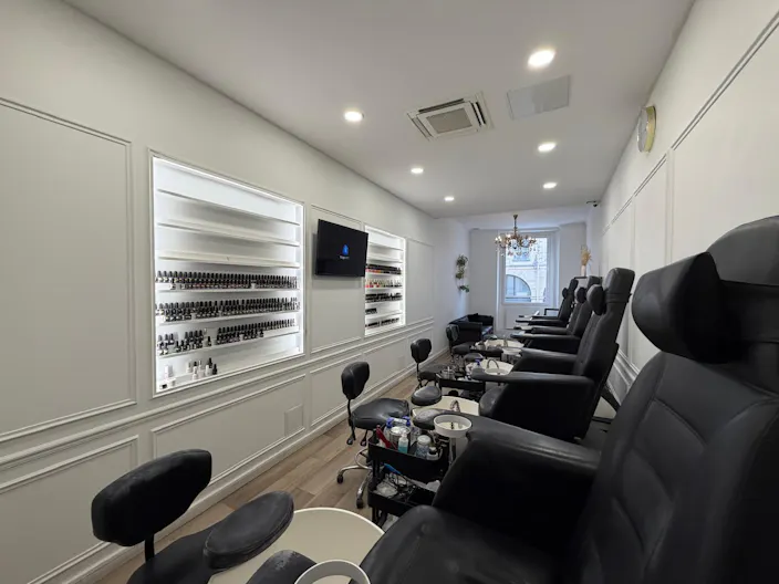 Showroom Paris Chatelet Halles 160m2 - Image 2