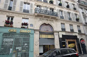 Boutique Busy Location - Near Grands Boulevards - Image 0