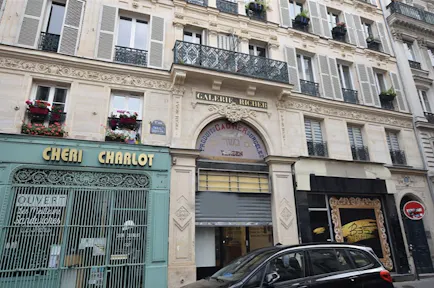 Boutique Busy Location - Near Grands Boulevards - Image 0