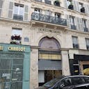 Boutique Busy Location - Near Grands Boulevards