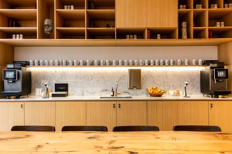 Salle de r�union 14 personnes (MT015) - Image 1