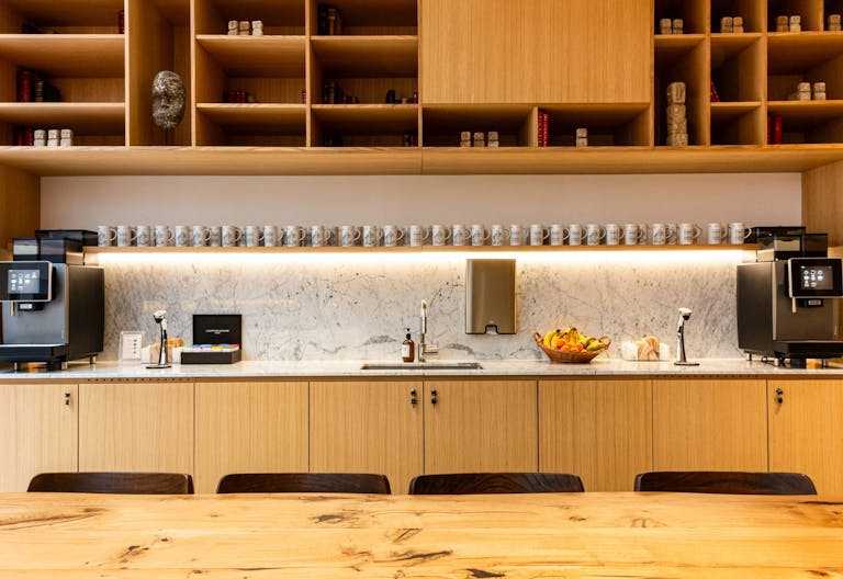 Salle de r�union 14 personnes (MT015) - Image 1