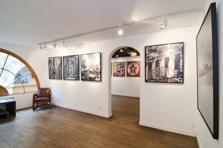 Historic Galerie in Paris - Image 3