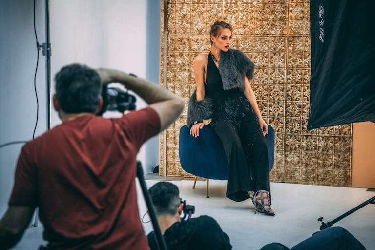 Warehouse Style Cyc Wall Studio - Image 4