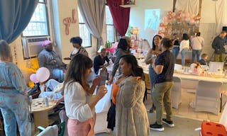 Beautiful and Versatile Open Loft Studio - Image 4