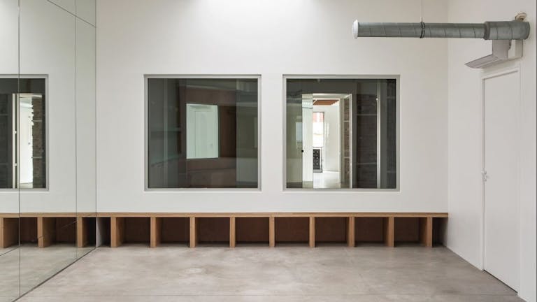 Espace Boutique Ephémère sur le canal Saint Martin - Image 1