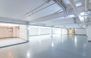 Industrial Event Space in Soho - Image 7