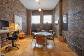 Private Office in Creative, Industrial Loft - Image 0