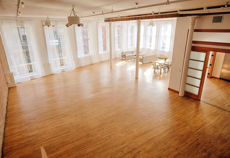 Loft Showroom in Gramercy Flatiron - Image 1