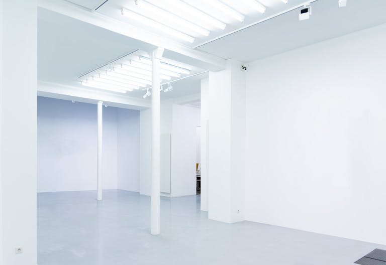 Showroom Marais - Image 1