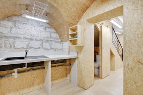 Boutique For Rent Paris Etienne Marcel - Ideal Pop-Up Store / Art Exhibition - Image 11