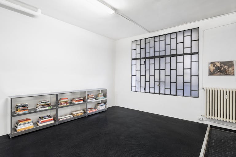 Studio and Showroom in Milan - Image 2