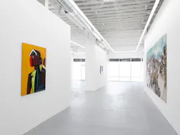 Plenty of Natural Light Surrounded by Restaurants and Galleries - Image 1