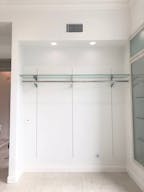 Beverly Hills Fashion Showroom/Retail Shop Space - Image 13