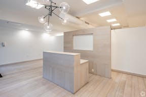 Hudson Street Retail - Image 3