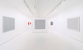 White cube gallery space available for pop-up rentals - Image 1