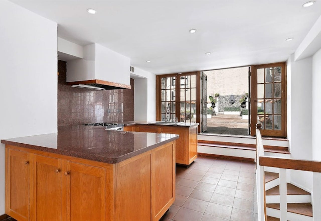 Wooster Pent House Upper Triplex - Image 1