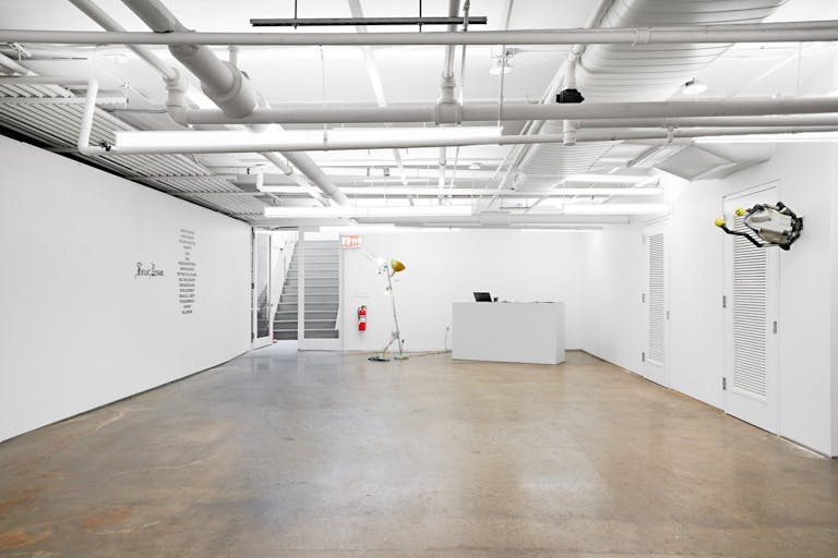 W Broadway ART x POPUP space - Image 2