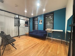 Entire Floor in SOHO with 2 extra rooms! - Image 8