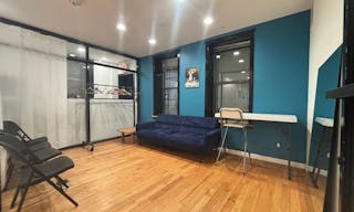 Entire Floor in SOHO with 2 extra rooms! - Image 8