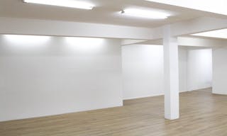 Galerie d'art lumineuse situ�e en bordure du Marais face � Merci - Image 13