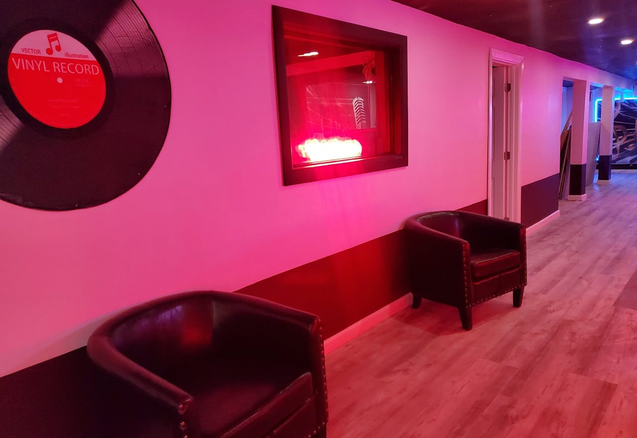 Rent Your Space for That Special Occasion (Metropolitan Ave. Forest Hills) - Image 0