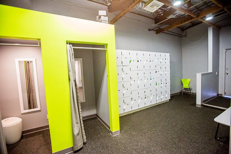 Modern, Lofty Fitness Studio - Image 3