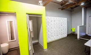 Modern, Lofty Fitness Studio - Image 3