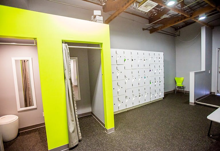 Modern, Lofty Fitness Studio - Image 3