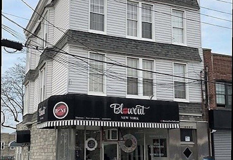 Bronx White Bar Counter Style Storefront - Image 1