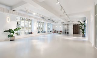 Un espace d’exception de 260 m², entièrement privatisable, au cœur du 2ᵉ arrondissement de Paris - Image 3