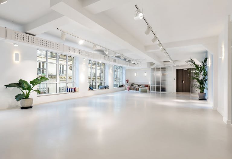 Un espace d’exception de 260 m², entièrement privatisable, au cœur du 2ᵉ arrondissement de Paris - Image 3