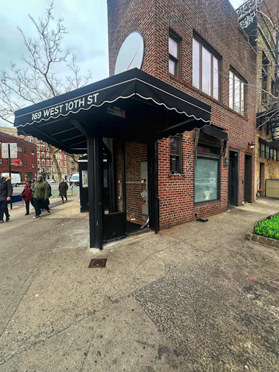 Corner Ground Floor Storefront in West Village - Image 2